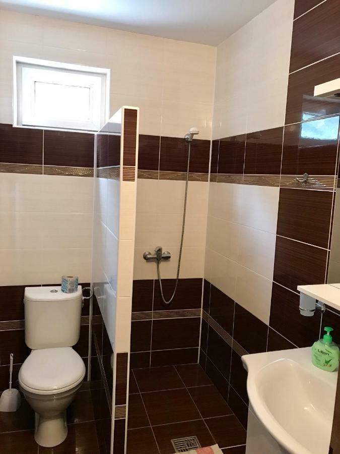 Restaurace Penzion Pod Sumarnikem Tvarozna Lhota Dış mekan fotoğraf